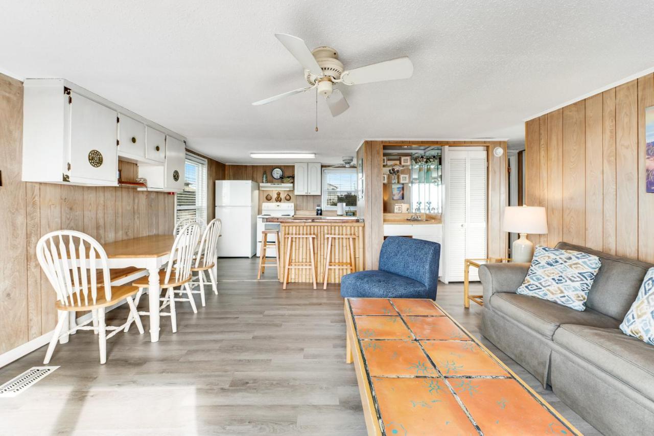 Pair O Dice Villa Gulf Highlands Bagian luar foto