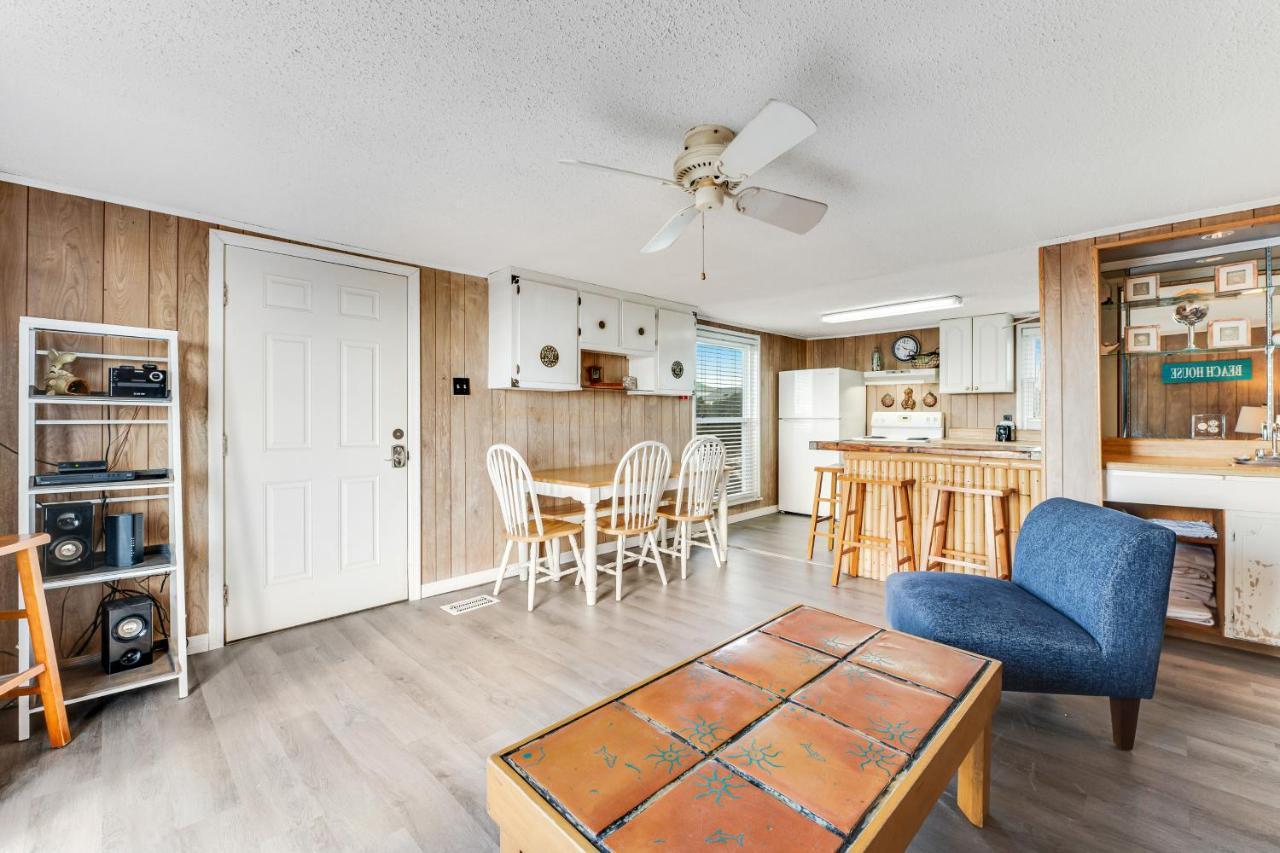 Pair O Dice Villa Gulf Highlands Bagian luar foto