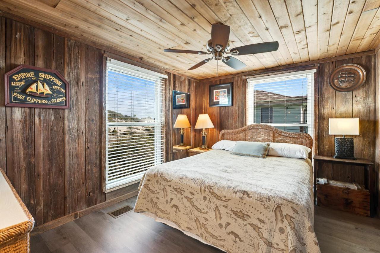 Pair O Dice Villa Gulf Highlands Bagian luar foto